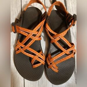 Chaco Women’s Zx2 Double Strap Sandals Orange Hiking Shoes Size 9